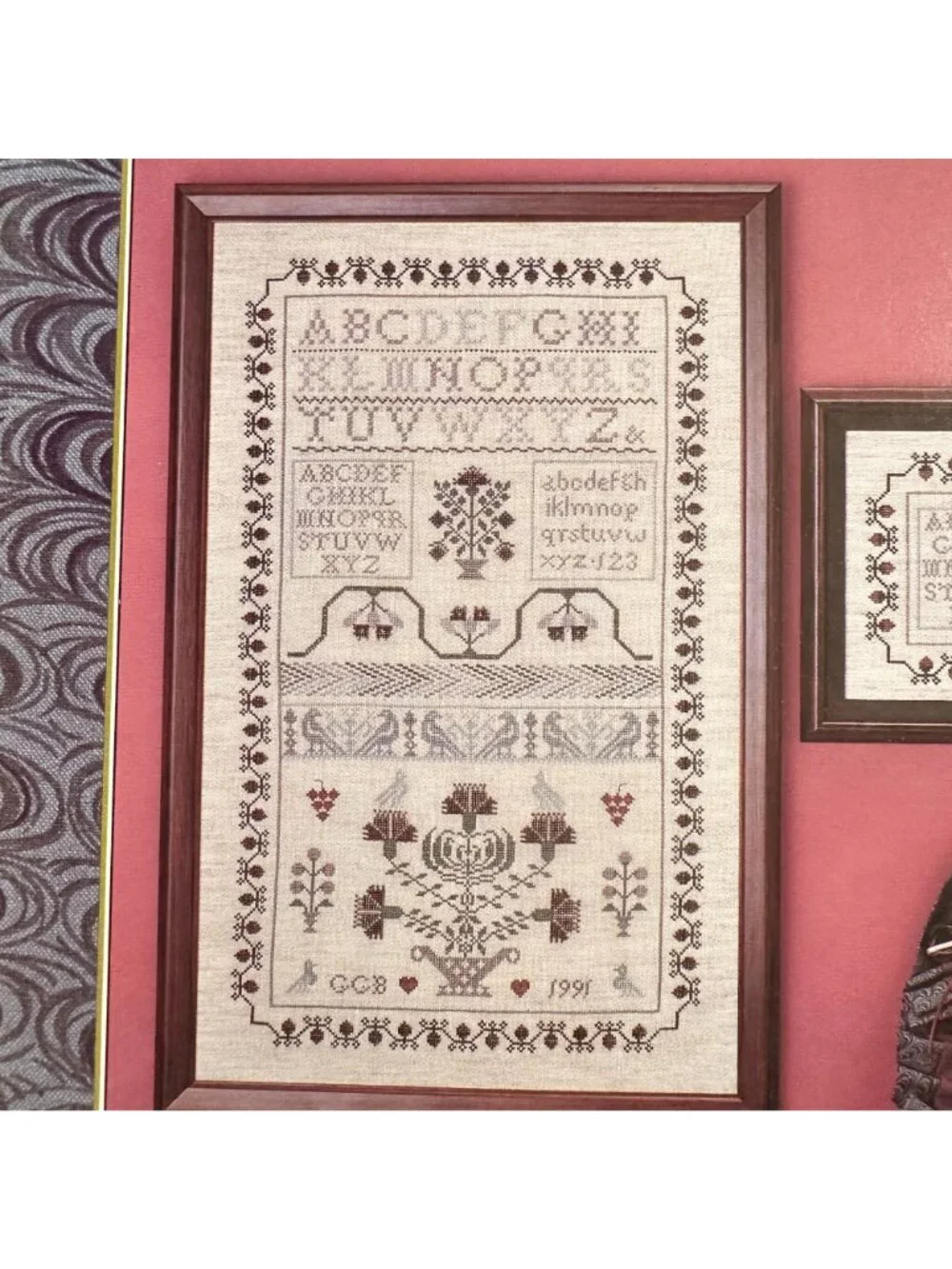Mill Hill Antique Floral Sampler Cross Stitch Pattern Booklet